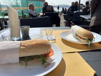 5_Tag_Cafe3
